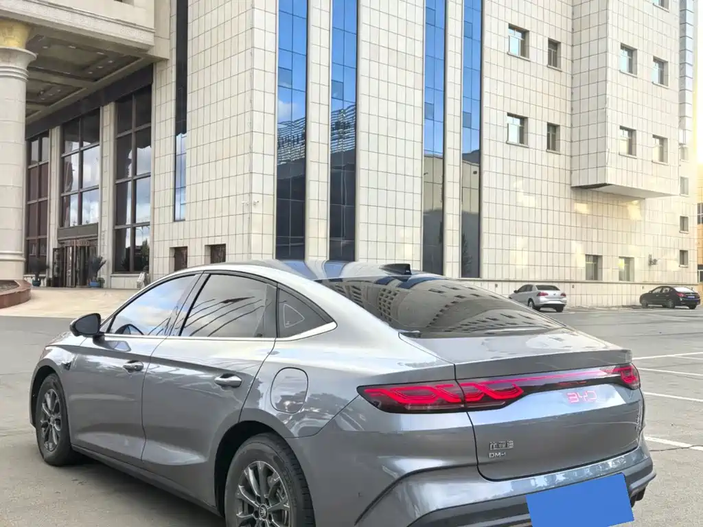BYD Qin L 2025 — фото 7