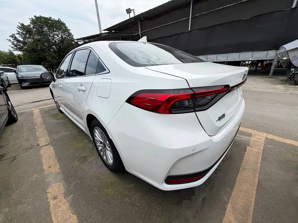Toyota Allion 2023 — фото 10