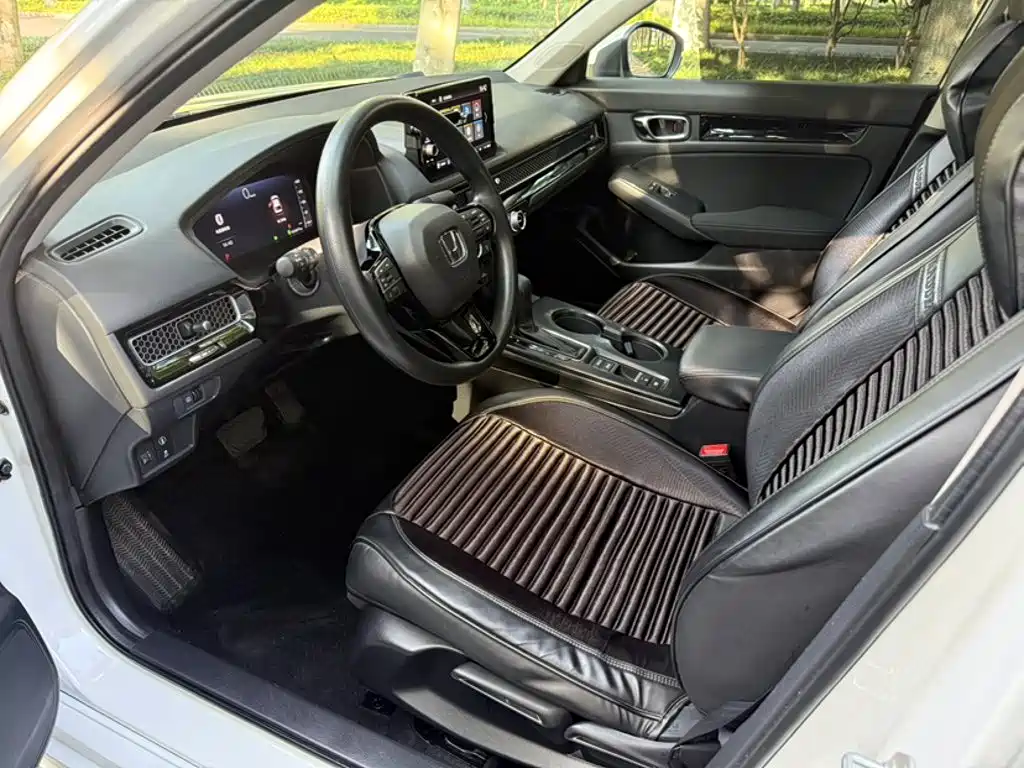 Honda Civic 2023 — фото 16