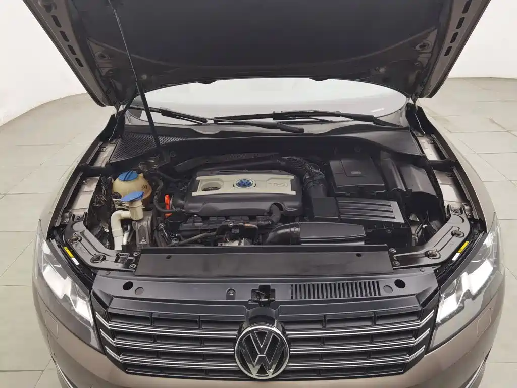Volkswagen Passat 2013