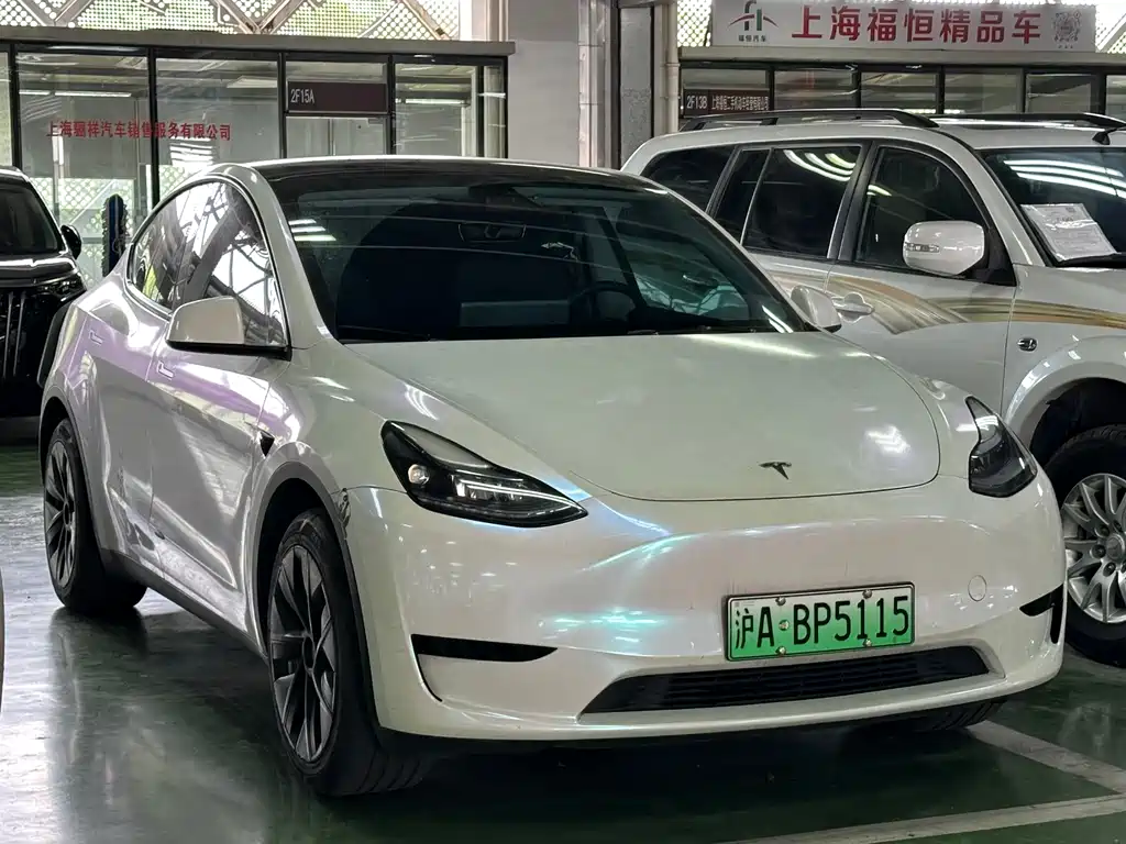 Tesla Model 3 2023 — фото 16