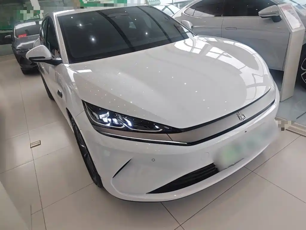 BYD Qin L 2026 — фото 4
