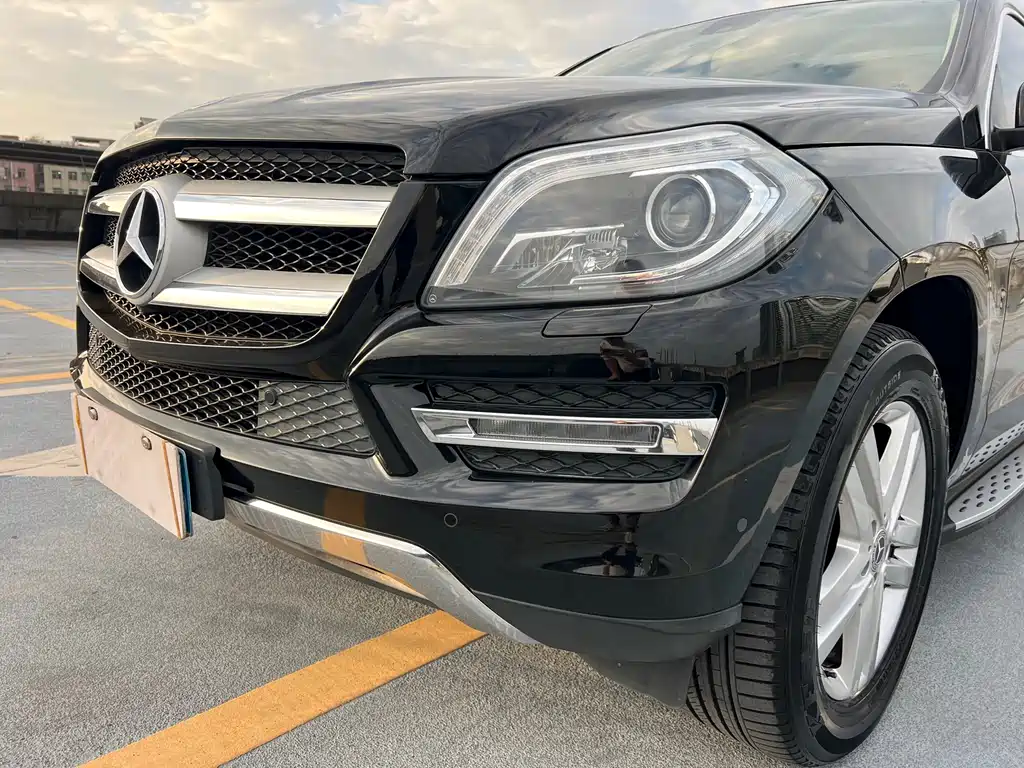 Mercedes-Benz GL-Class 2015 — фото 16