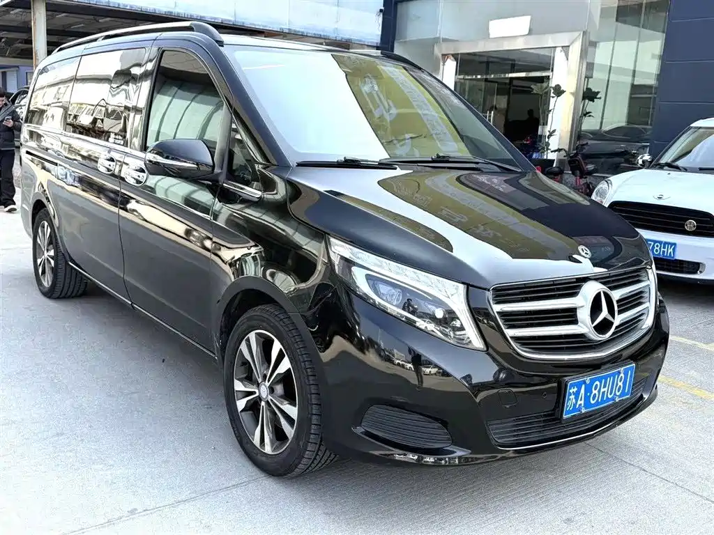 Mercedes-Benz V-Class 2018 — фото 3