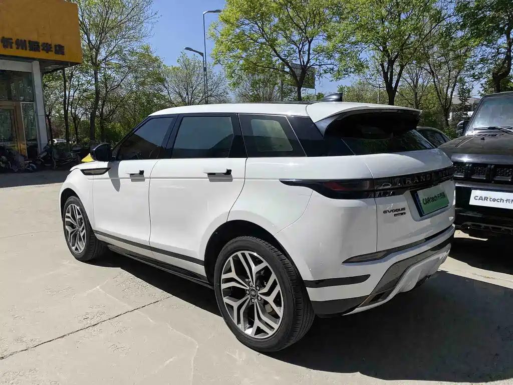 Land Rover Evoque 2019 — фото 6