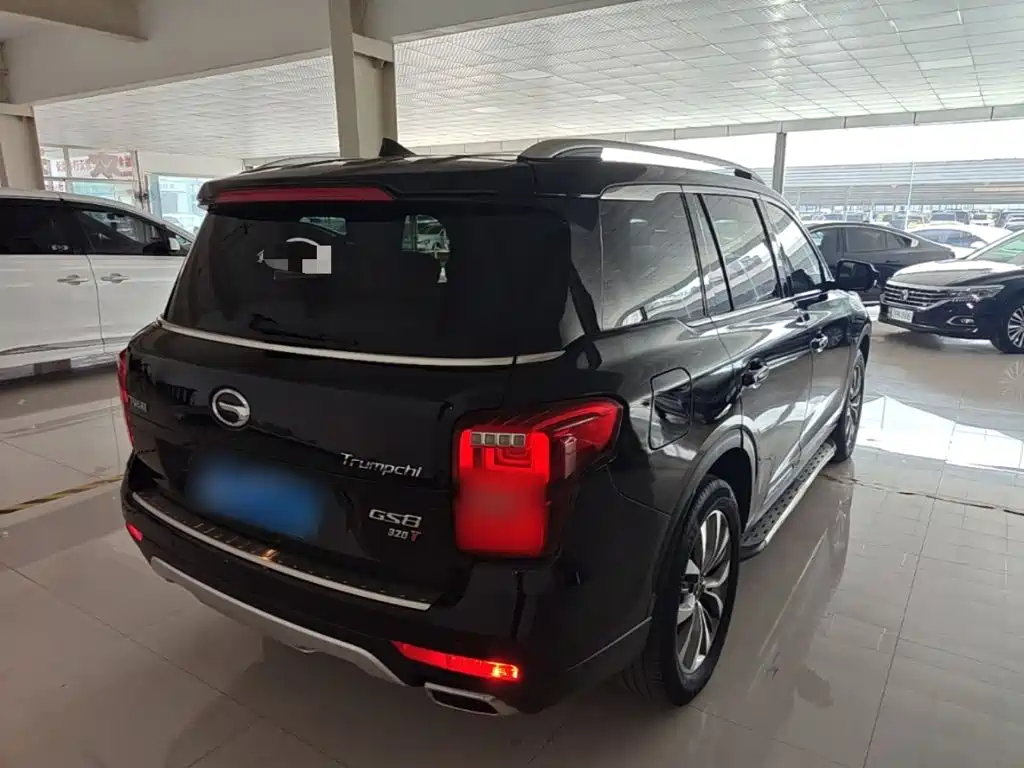 GAC Motor Trumpchi GS8 2017 — фото 7