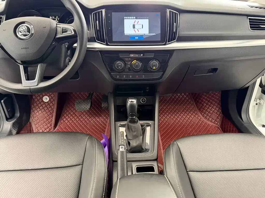 Skoda Kamiq 2023 — фото 10