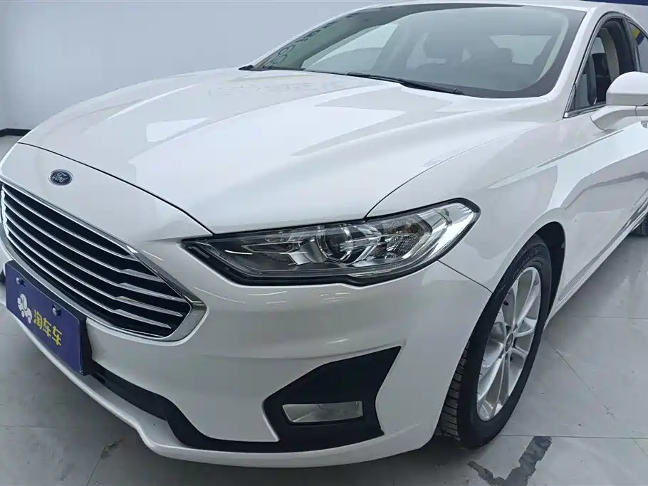 Ford Mondeo 2021 — фото 5