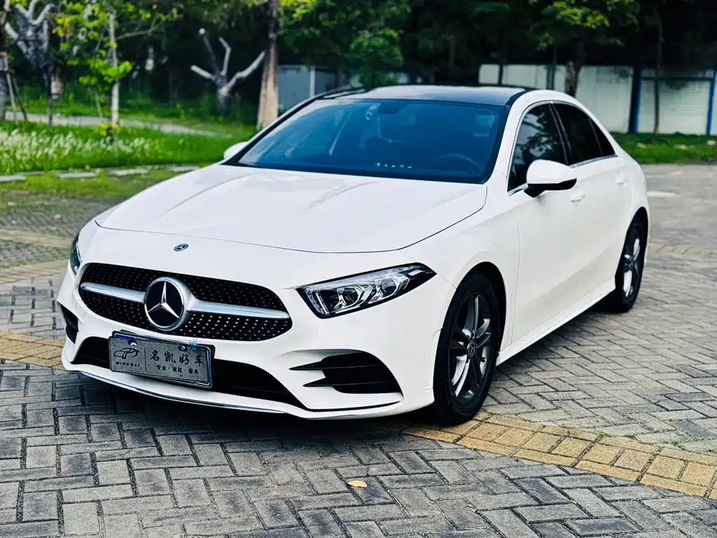 Mercedes-Benz A-Class 2020 — фото 1