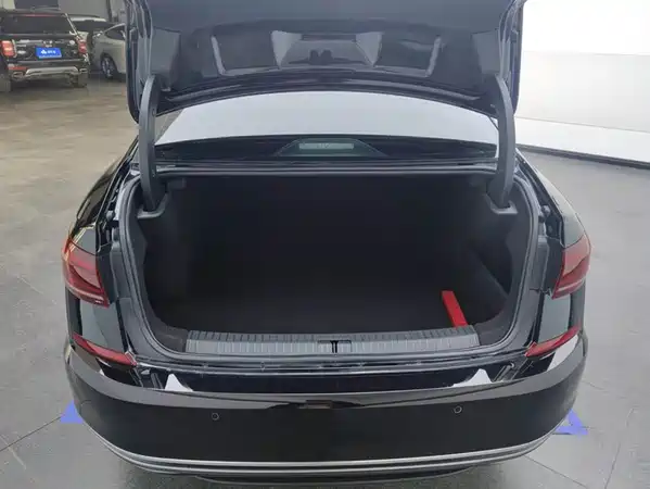 Volkswagen Passat 2023