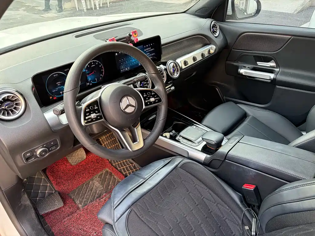 Mercedes-Benz GLB 2022
