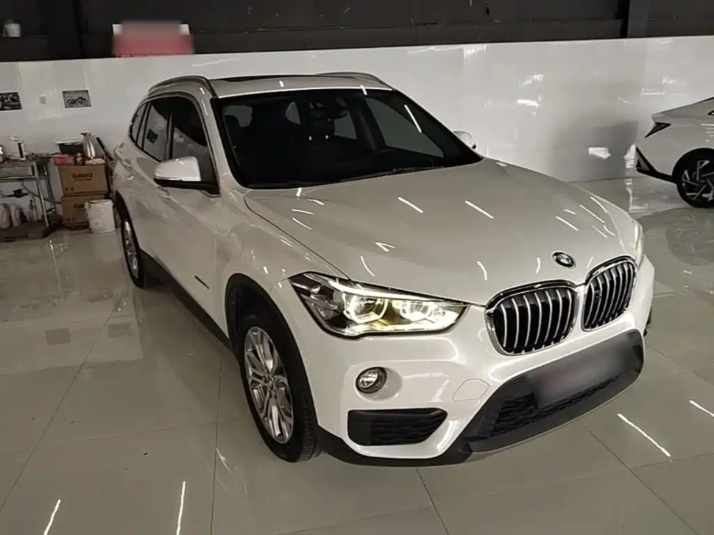 BMW X1 2017 — фото 4