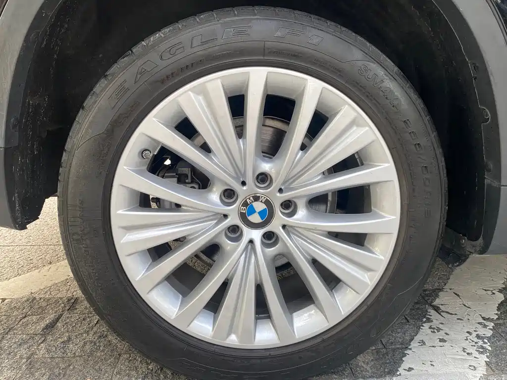 BMW X5 2015 — фото 18