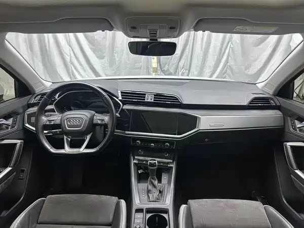Audi Q3 2023