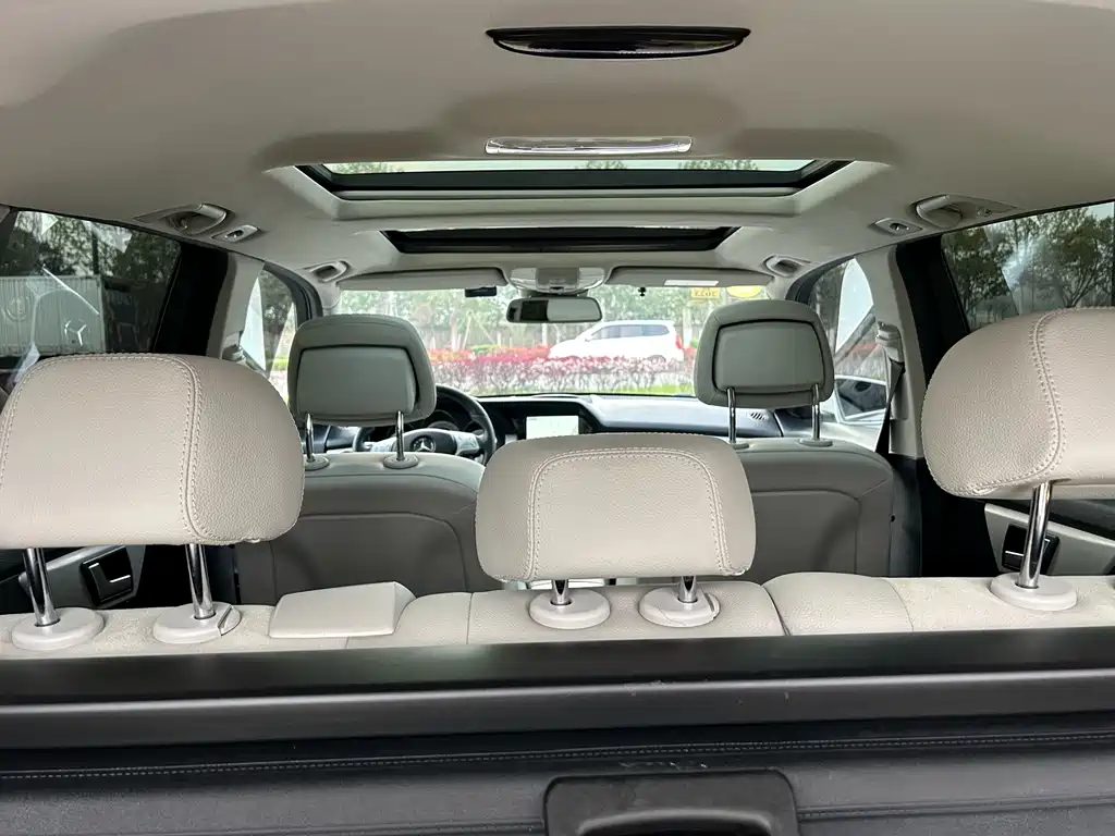 Mercedes-Benz GLK-Class 2015 — фото 10