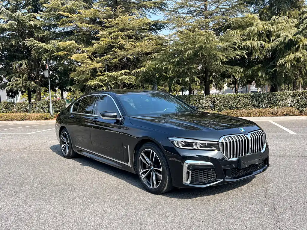 BMW 7 Series 2020 — фото 2