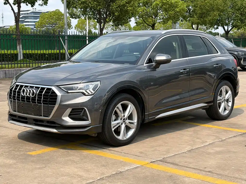 Audi Q3 2021