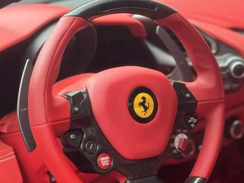 Ferrari 488 2019 — фото 5