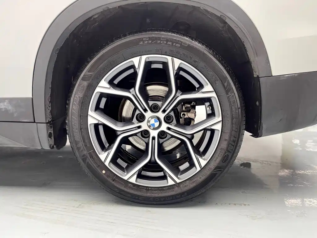 BMW X1 2021 — фото 14