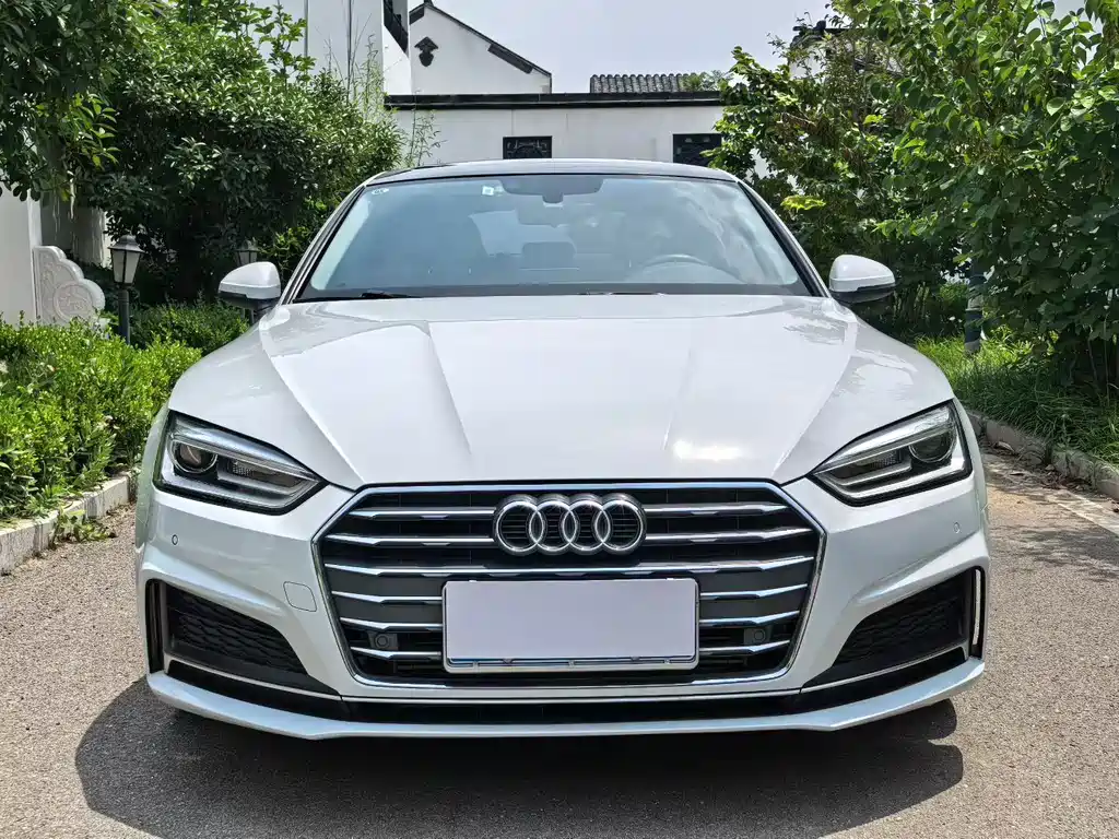 Audi A5 2018 — фото 1