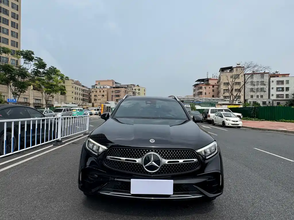Mercedes-Benz GLC 2023 — фото 2