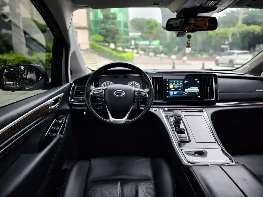 GAC Motor Trumpchi M8 2020 — фото 10