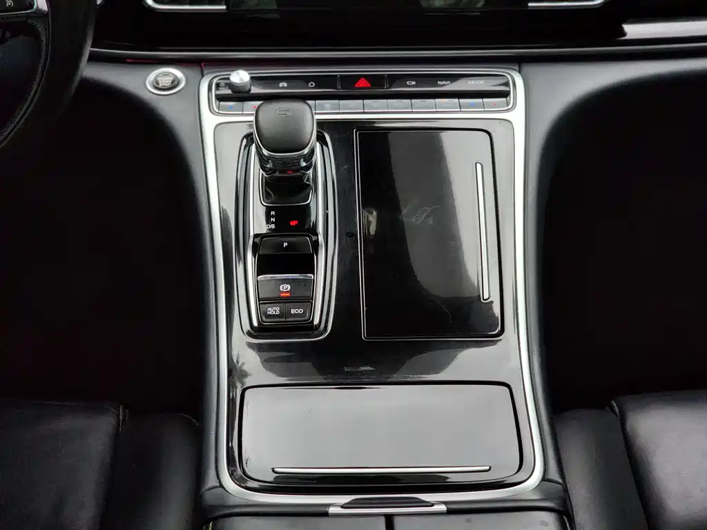 GAC Motor Trumpchi M8 2020 — фото 12