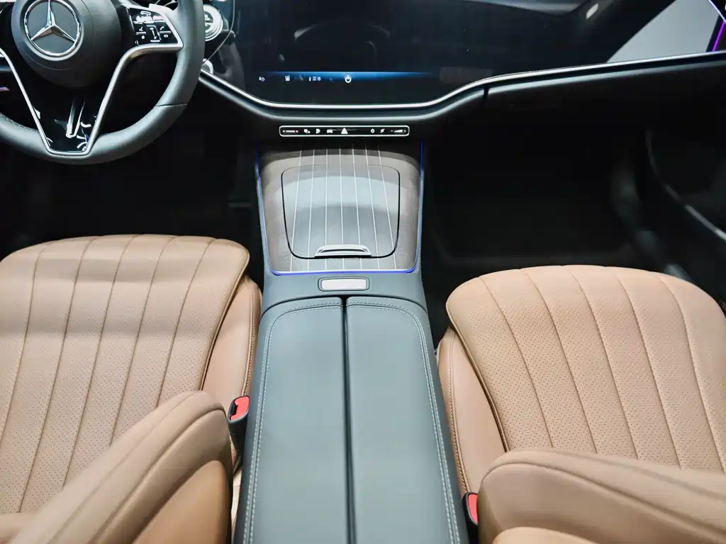 Mercedes-Benz E-Class New Energy 2025 — фото 11