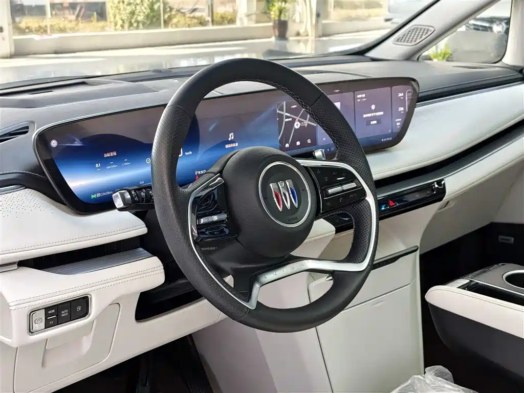 Buick GL8 Hybrid 2025 — фото 5