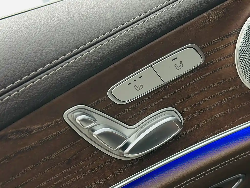 Mercedes-Benz E-Class 2022 — фото 14
