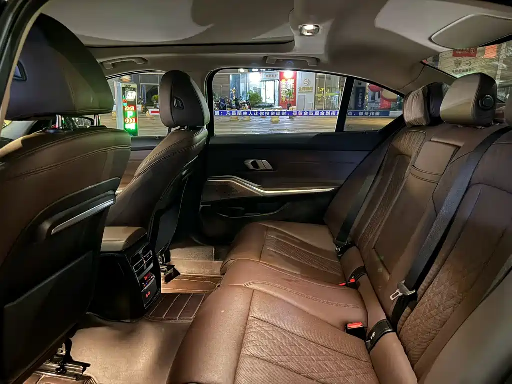BMW 3 Series 2022