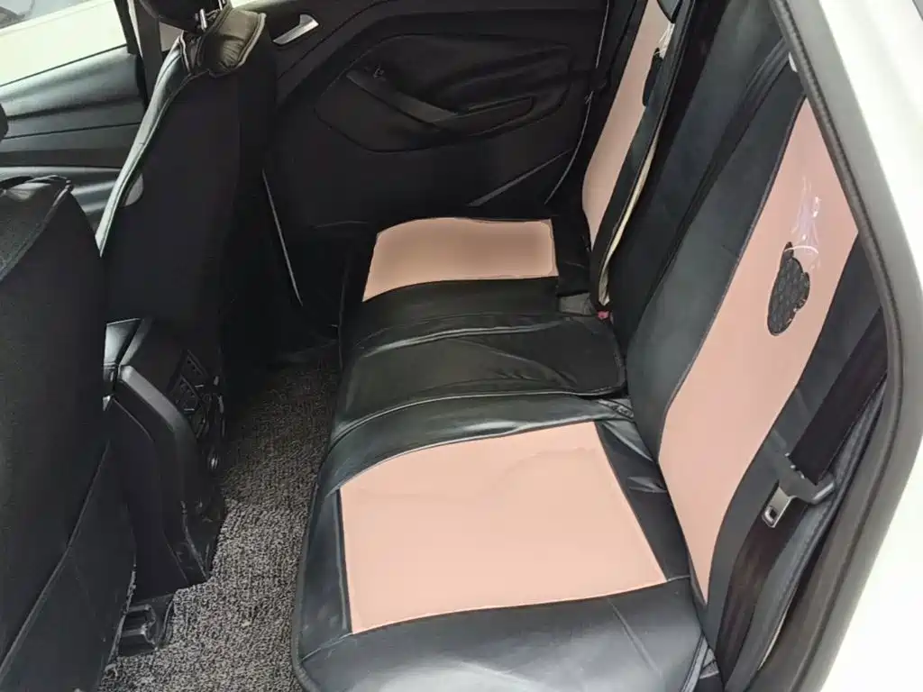 Ford Kuga 2014 — фото 17