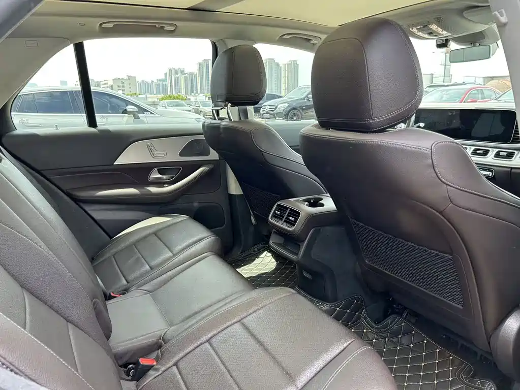 Mercedes-Benz GLE 2020 — фото 15