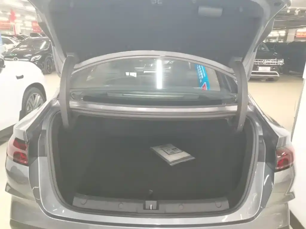 BYD Qin L 2025 — фото 19
