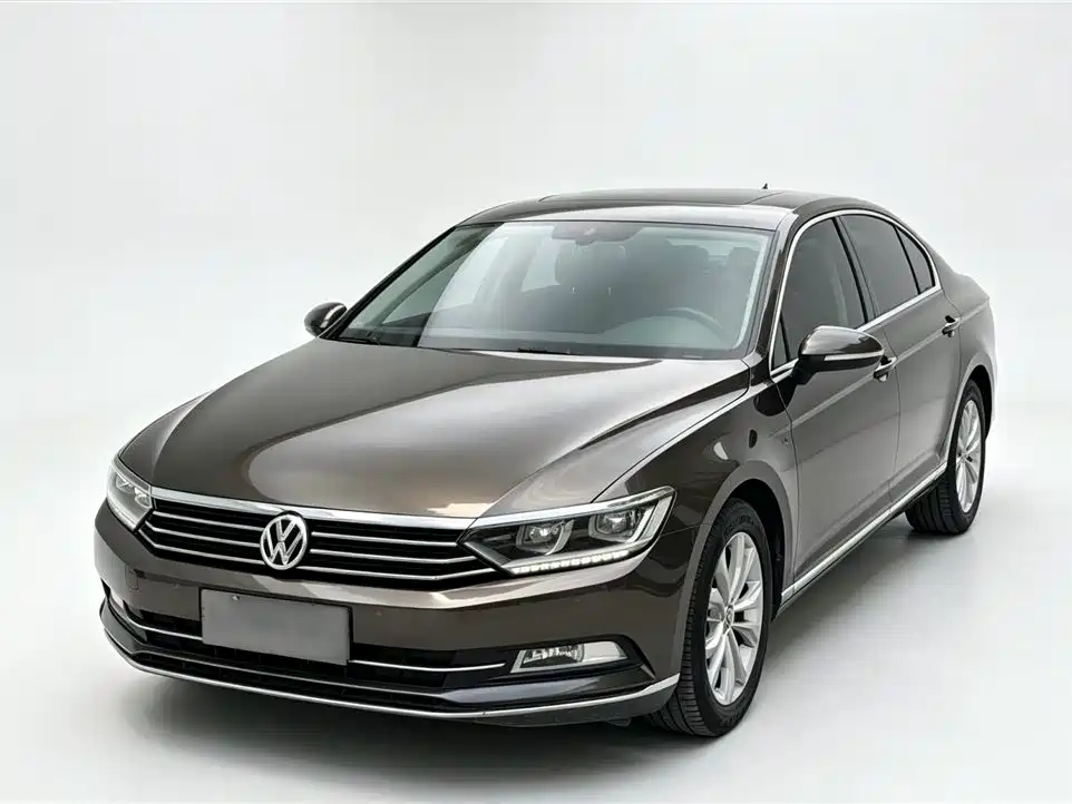 Volkswagen Magotan 2017 — фото 1