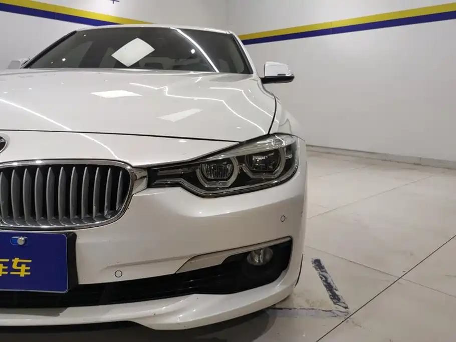 BMW 3 Series 2019
