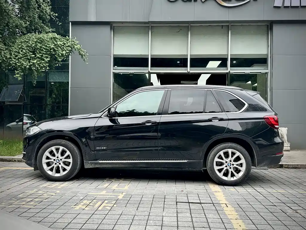 BMW X5 2015 — фото 4