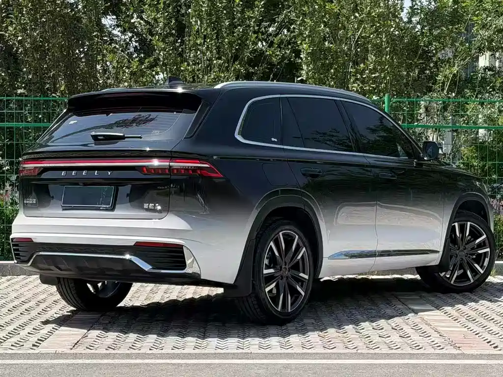 Geely Xingyue L 2024 — фото 6