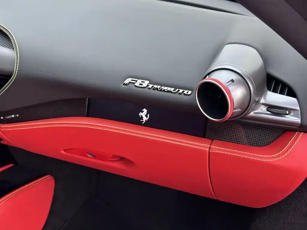Ferrari F8 2022 — фото 31