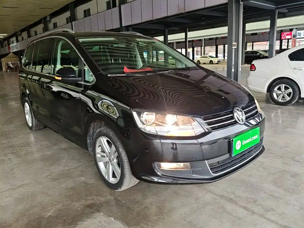 Volkswagen Sharan 2017 — фото 4