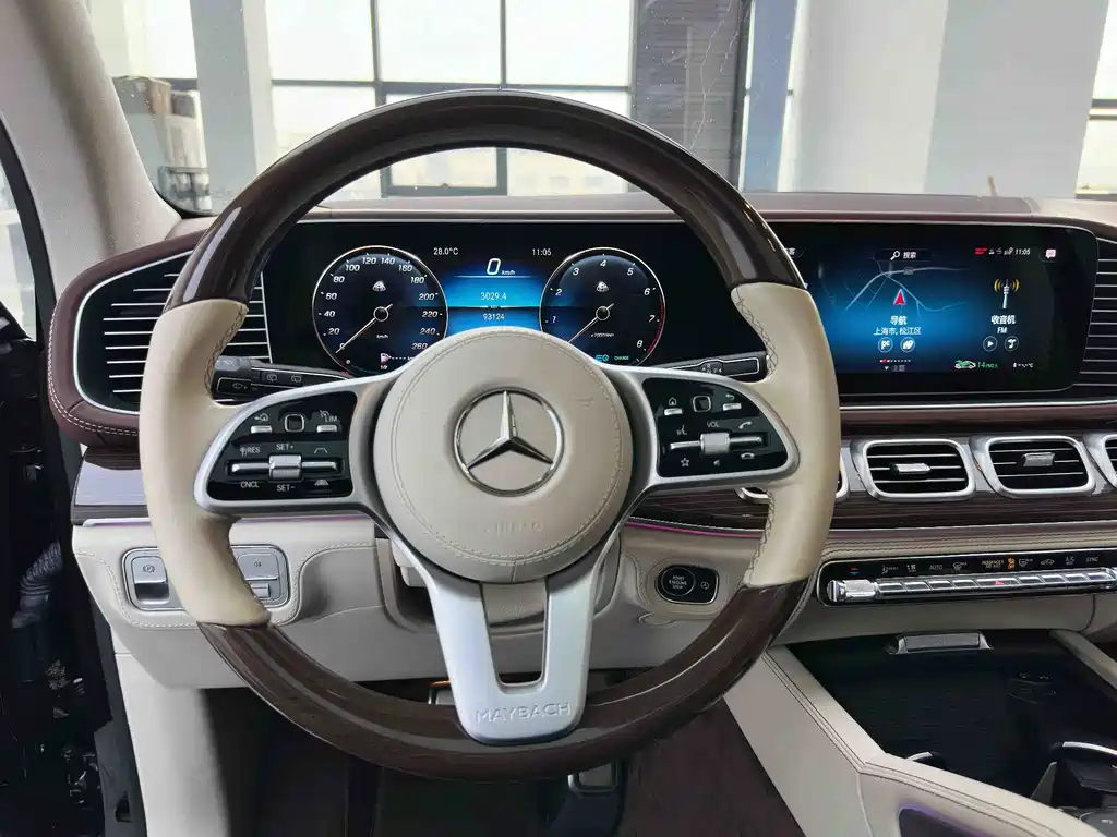 Mercedes-Benz GLS 2021 — фото 16
