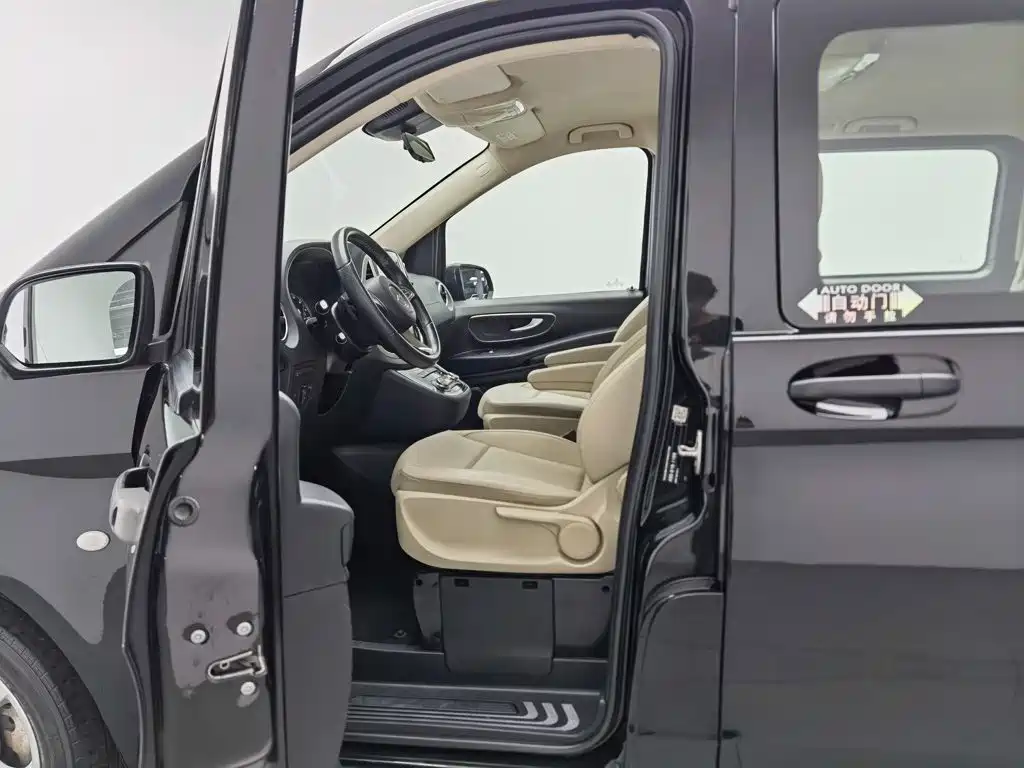 Mercedes-Benz Vito 2018 — фото 10