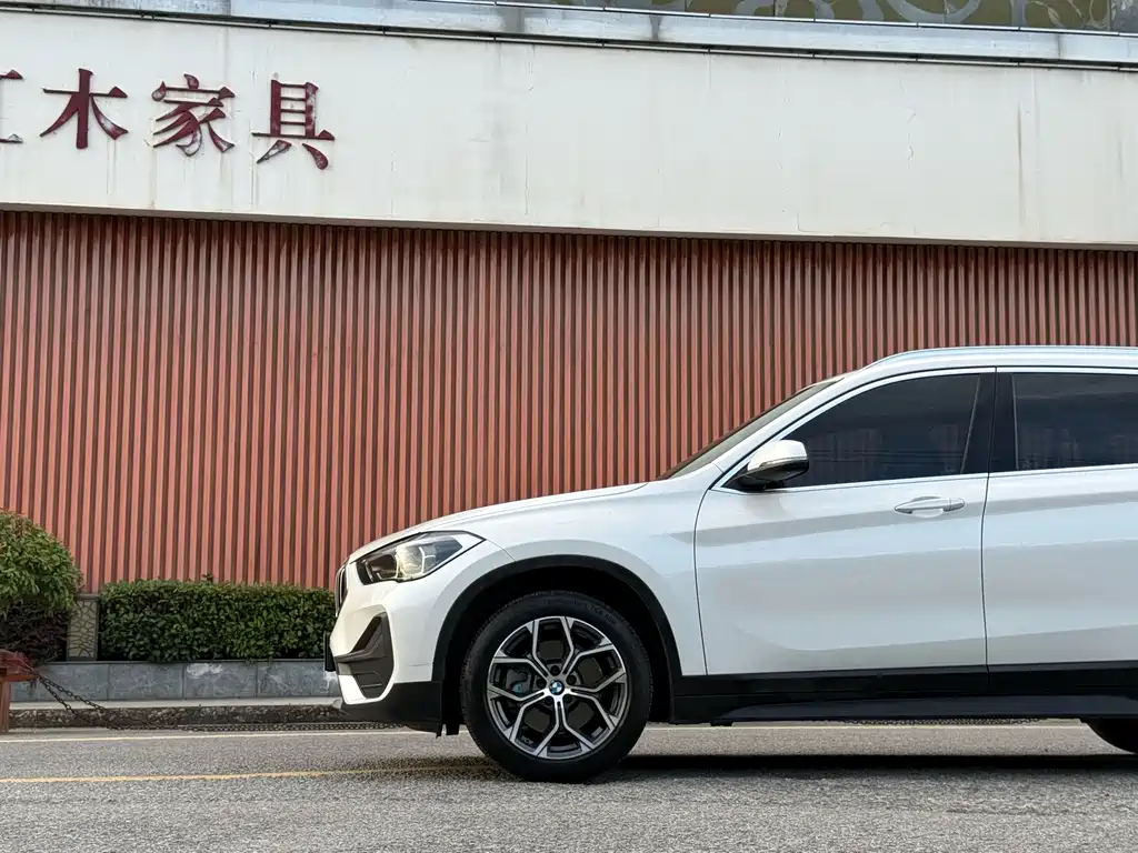 BMW X1 2021