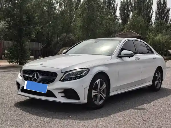 Mercedes-Benz C-Class 2021