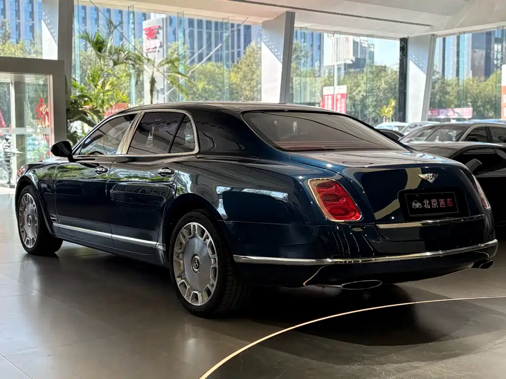 Bentley Mulsanne 2013 — фото 4