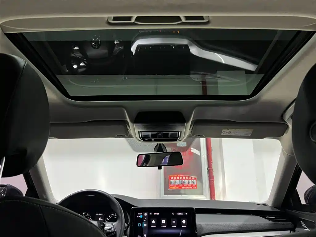 Skoda Octavia 2021 — фото 11