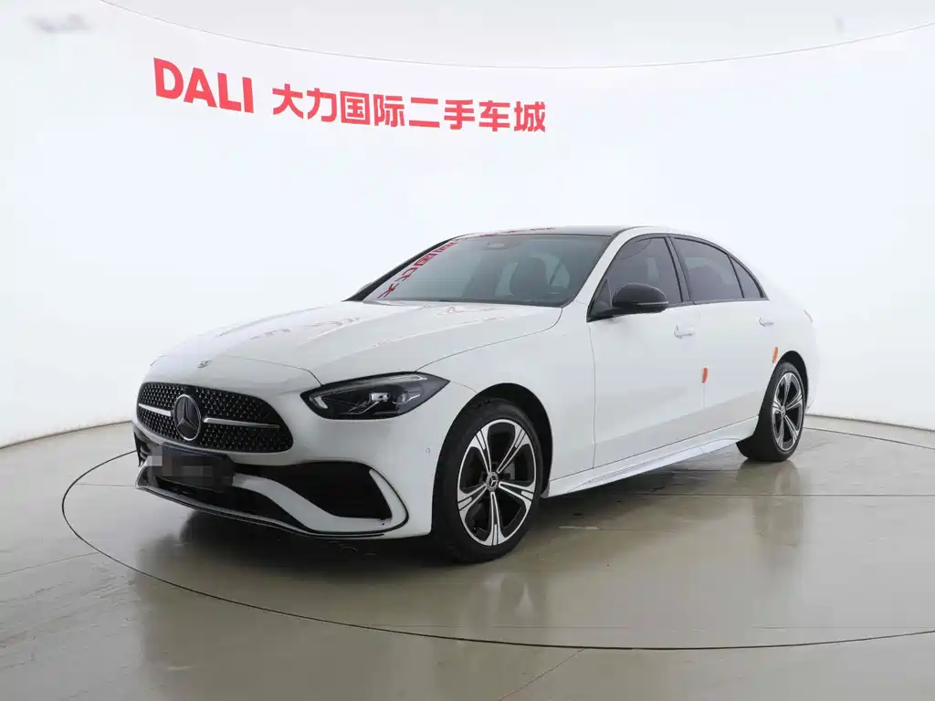 Mercedes-Benz C-Class 2022 — фото 1