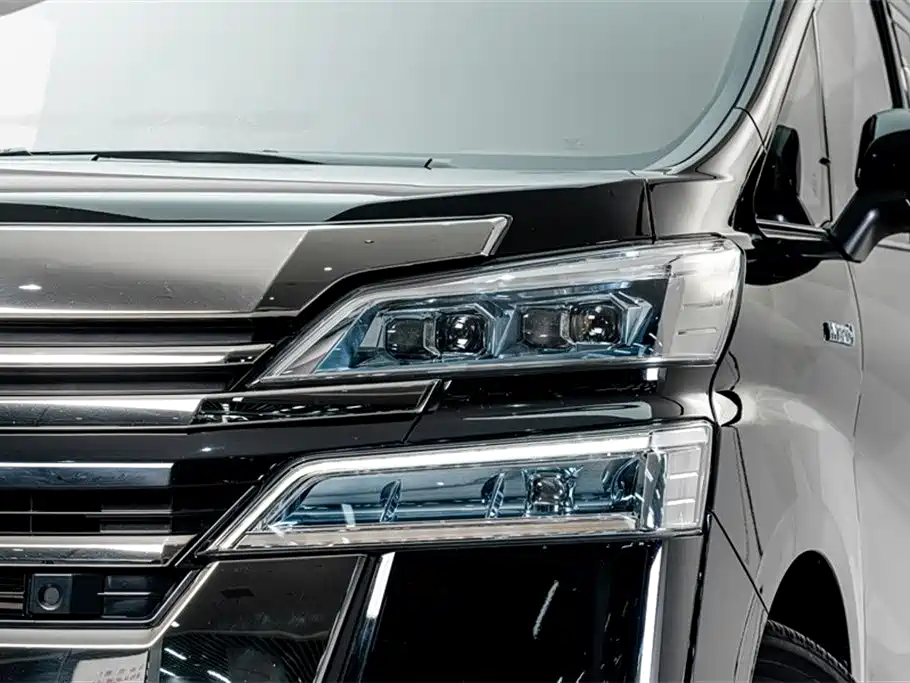 Toyota Vellfire 2022 — фото 4