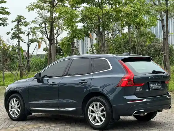 Volvo XC60 2021