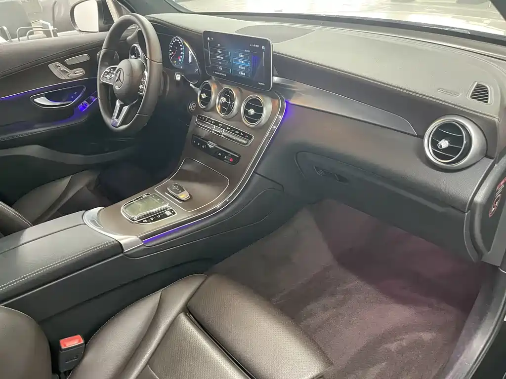 Mercedes-Benz GLC 2023 — фото 12